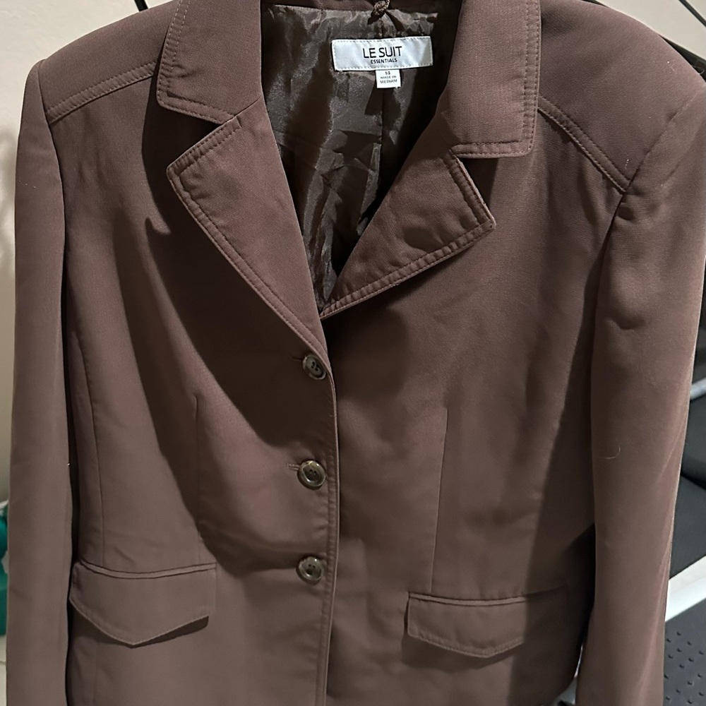 Le Suit Size 14 Women’s Brown Blazer